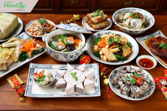 Các món ăn ngày Tết đa số đều thiếu chất xơ nhiều tinh bột chất béo